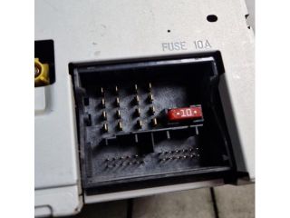 bontott MERCEDES-BENZ B-CLASS Navigációs Fejegység