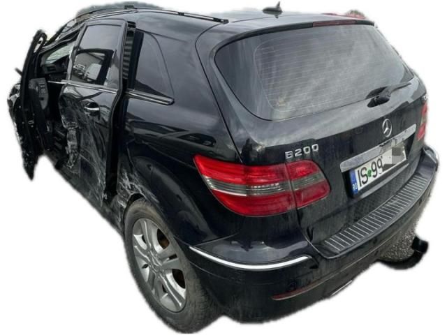 bontott MERCEDES-BENZ B-CLASS Navigációs Fejegység