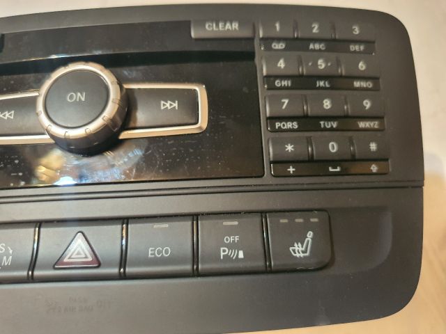 bontott MERCEDES-BENZ B-CLASS Navigációs Fejegység