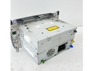 bontott MERCEDES-BENZ B-CLASS Navigációs Fejegység