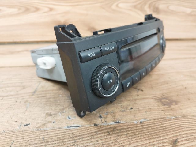 bontott MERCEDES-BENZ B-CLASS Rádió / CD