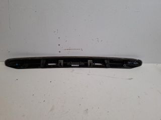 bontott MERCEDES-BENZ B-CLASS Rendszámtábla Világítás Keret