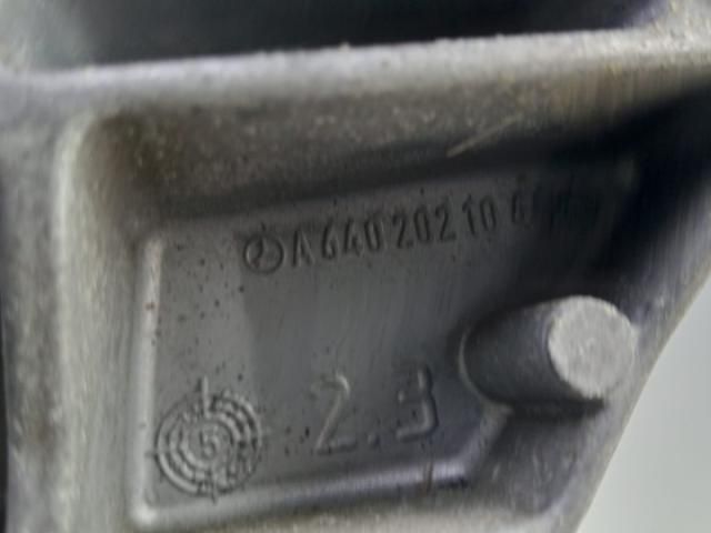 bontott MERCEDES-BENZ B-CLASS Tartó Bak