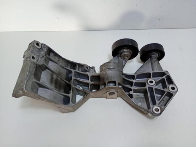 bontott MERCEDES-BENZ B-CLASS Tartó Bak