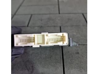 bontott MERCEDES-BENZ B-CLASS Tolatóradar Elektronika