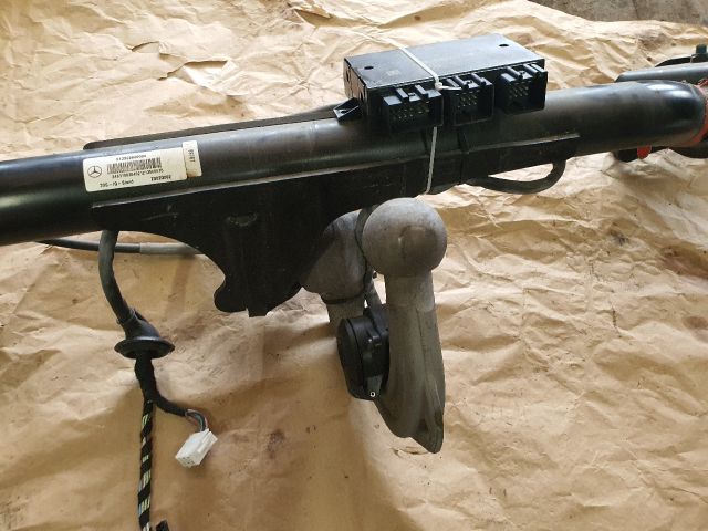 bontott MERCEDES-BENZ B-CLASS Vonóhorog