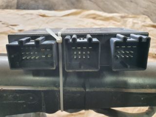 bontott MERCEDES-BENZ B-CLASS Vonóhorog