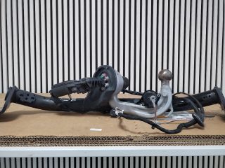 bontott MERCEDES-BENZ B-CLASS Vonóhorog