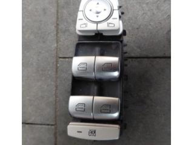 bontott MERCEDES-BENZ C-CLASS Ablakemelő Kapcsoló Négyes / Kettes