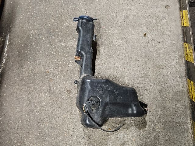 bontott MERCEDES-BENZ C-CLASS Ablakmosó Tartály Tartó