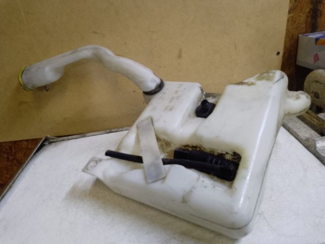 bontott MERCEDES-BENZ C-CLASS Ablakmosó Tartály