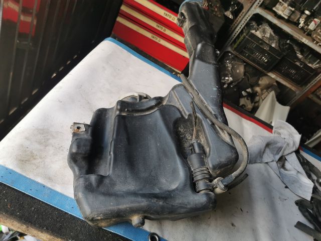 bontott MERCEDES-BENZ C-CLASS Ablakmosó Tartály