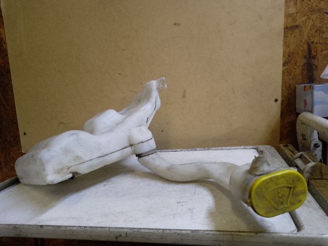 bontott MERCEDES-BENZ C-CLASS Ablakmosó Tartály