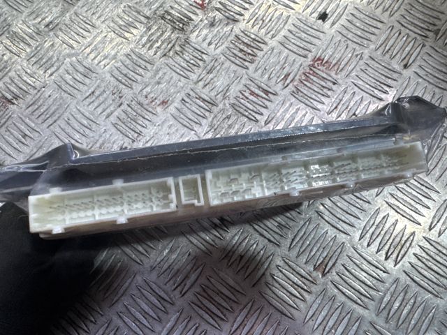 bontott MERCEDES-BENZ C-CLASS ABS Elektronika