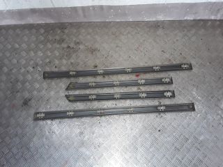 bontott MERCEDES-BENZ C-CLASS Ajtó Díszléc Szett