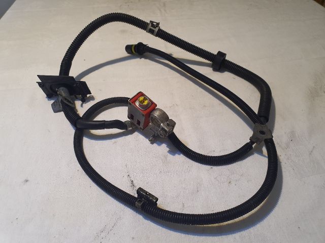 bontott MERCEDES-BENZ C-CLASS Akkumulátor Saru Elektronikával