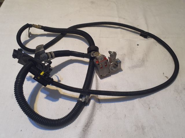 bontott MERCEDES-BENZ C-CLASS Akkumulátor Saru Elektronikával