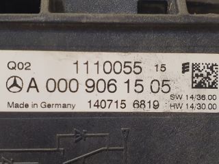 bontott MERCEDES-BENZ C-CLASS Akkumulátor Saru Elektronikával