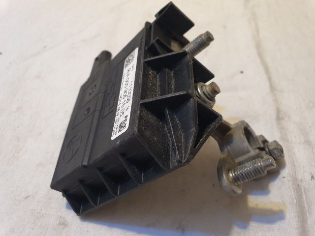 bontott MERCEDES-BENZ C-CLASS Akkumulátor Saru Elektronikával