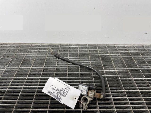 bontott MERCEDES-BENZ C-CLASS Akkumulátor Saru