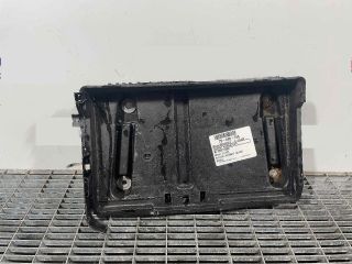 bontott MERCEDES-BENZ C-CLASS Akkumulátor Tartó