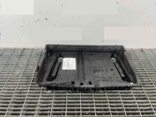 bontott MERCEDES-BENZ C-CLASS Akkumulátor Tartó