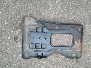 bontott MERCEDES-BENZ C-CLASS Akkumulátor Tartó