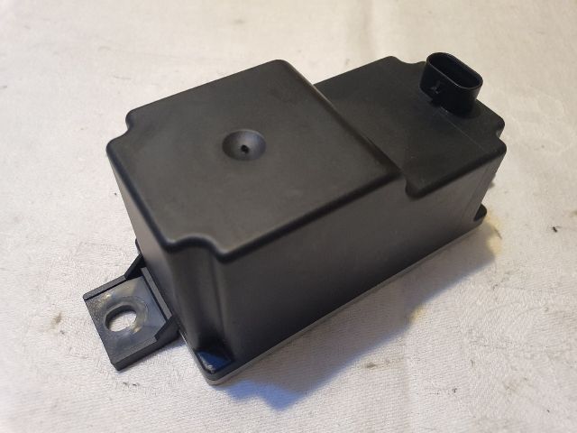 bontott MERCEDES-BENZ C-CLASS Akkumulátor Vezérlő Panel