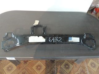 bontott MERCEDES-BENZ C-CLASS Alsó Kereszttartó