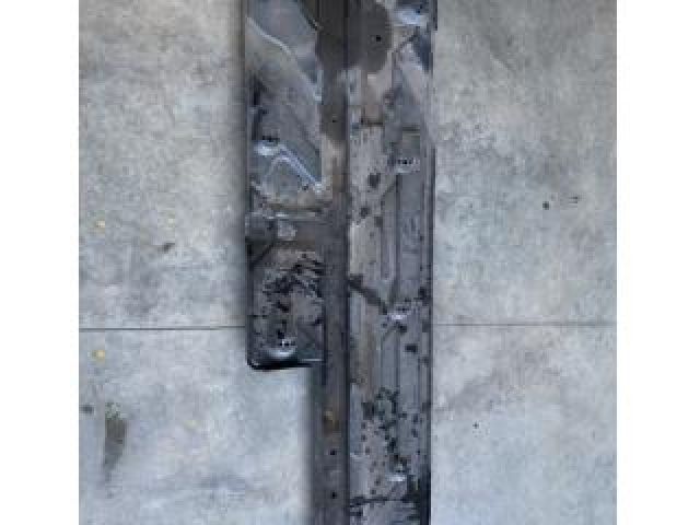 bontott MERCEDES-BENZ C-CLASS Alsó Padlólemez Burkolat