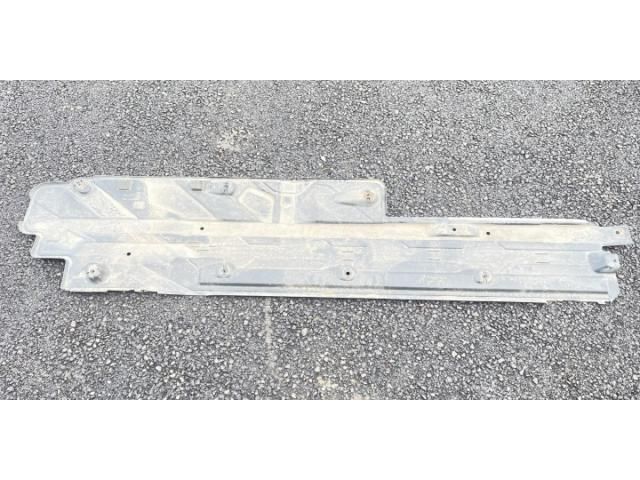 bontott MERCEDES-BENZ C-CLASS Alsó Padlólemez Burkolat