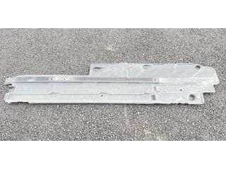 bontott MERCEDES-BENZ C-CLASS Alsó Padlólemez Burkolat