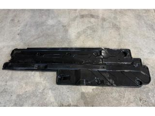 bontott MERCEDES-BENZ C-CLASS Alsó Padlólemez Burkolat