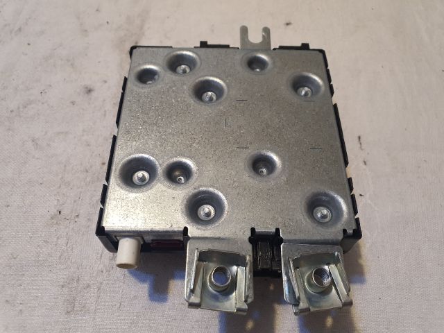 bontott MERCEDES-BENZ C-CLASS Antenna Erősítő