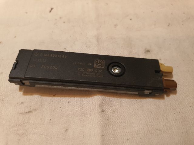 bontott MERCEDES-BENZ C-CLASS Antenna Erősítő