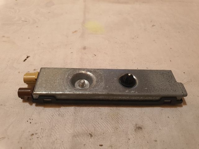 bontott MERCEDES-BENZ C-CLASS Antenna Erősítő