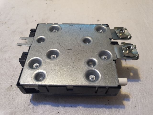 bontott MERCEDES-BENZ C-CLASS Antenna Erősítő