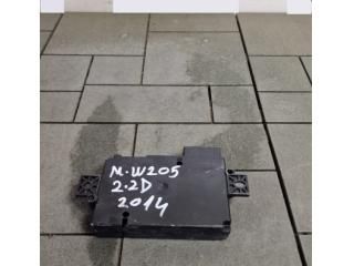 bontott MERCEDES-BENZ C-CLASS Antenna Erősítő