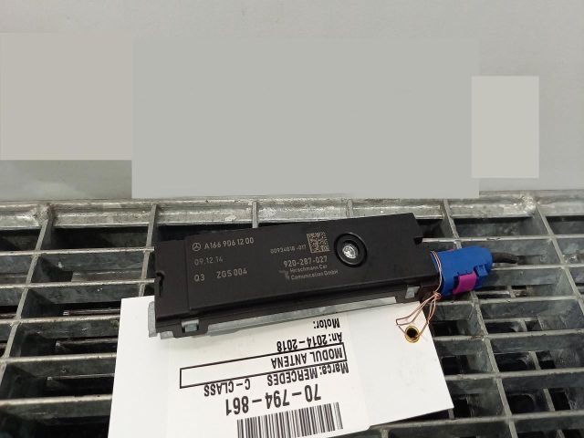 bontott MERCEDES-BENZ C-CLASS Antenna Erősítő