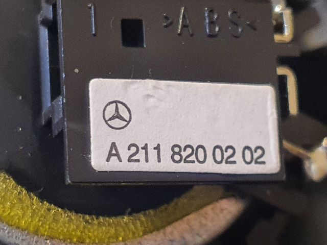 bontott MERCEDES-BENZ C-CLASS Bal A Oszlop Hangszóró Burkolat