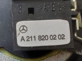 bontott MERCEDES-BENZ C-CLASS Bal A Oszlop Hangszóró Burkolat