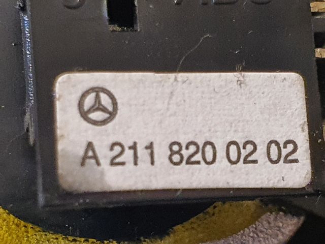 bontott MERCEDES-BENZ C-CLASS Bal A Oszlop Hangszóró Burkolat