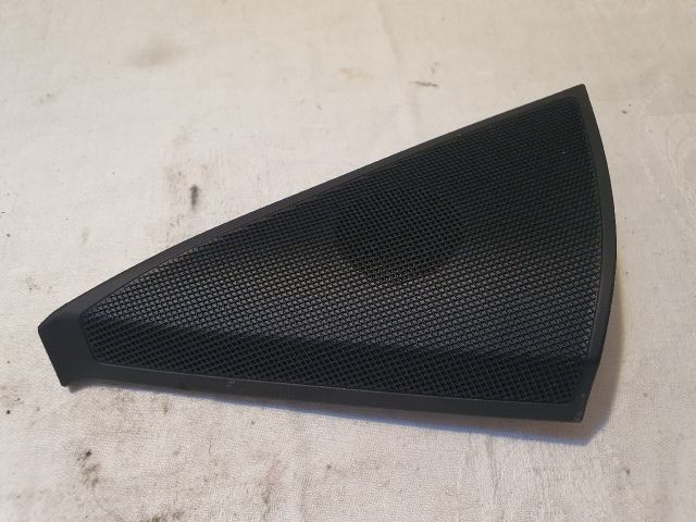 bontott MERCEDES-BENZ C-CLASS Bal A Oszlop Hangszóró Burkolat