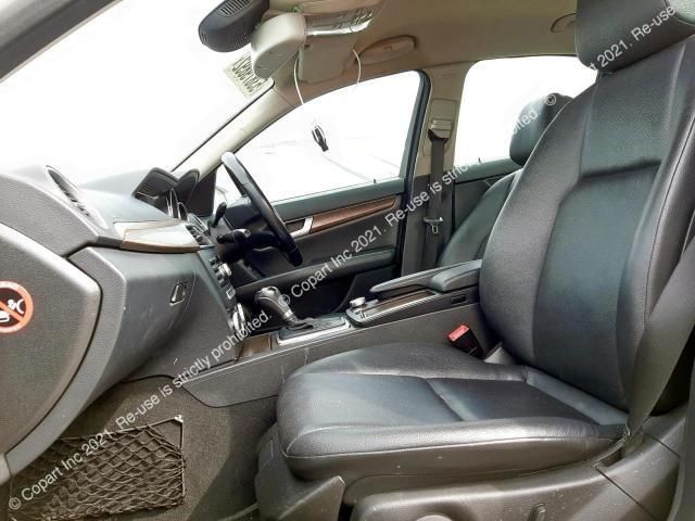 bontott MERCEDES-BENZ C-CLASS Bal B Oszlop Burkolat