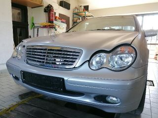 bontott MERCEDES-BENZ C-CLASS Bal B Oszlop