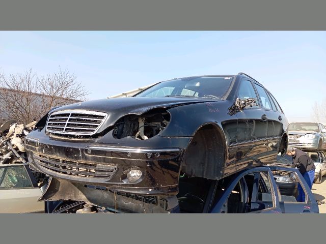 bontott MERCEDES-BENZ C-CLASS Bal C Oszlop Oldalablak Üveg