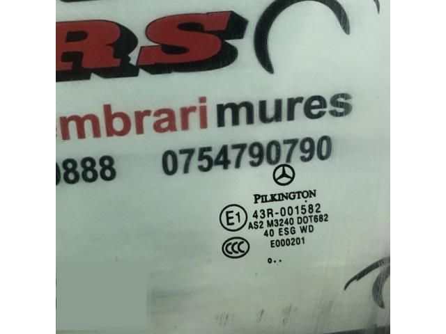 bontott MERCEDES-BENZ C-CLASS Bal első Ablak