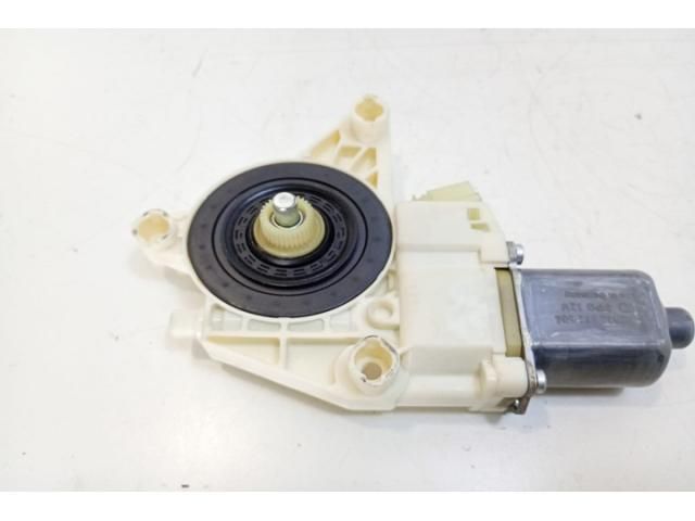 bontott MERCEDES-BENZ C-CLASS Bal első Ablakemelő Motor