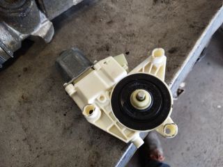 bontott MERCEDES-BENZ C-CLASS Bal első Ablakemelő Motor