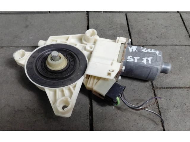 bontott MERCEDES-BENZ C-CLASS Bal első Ablakemelő Motor